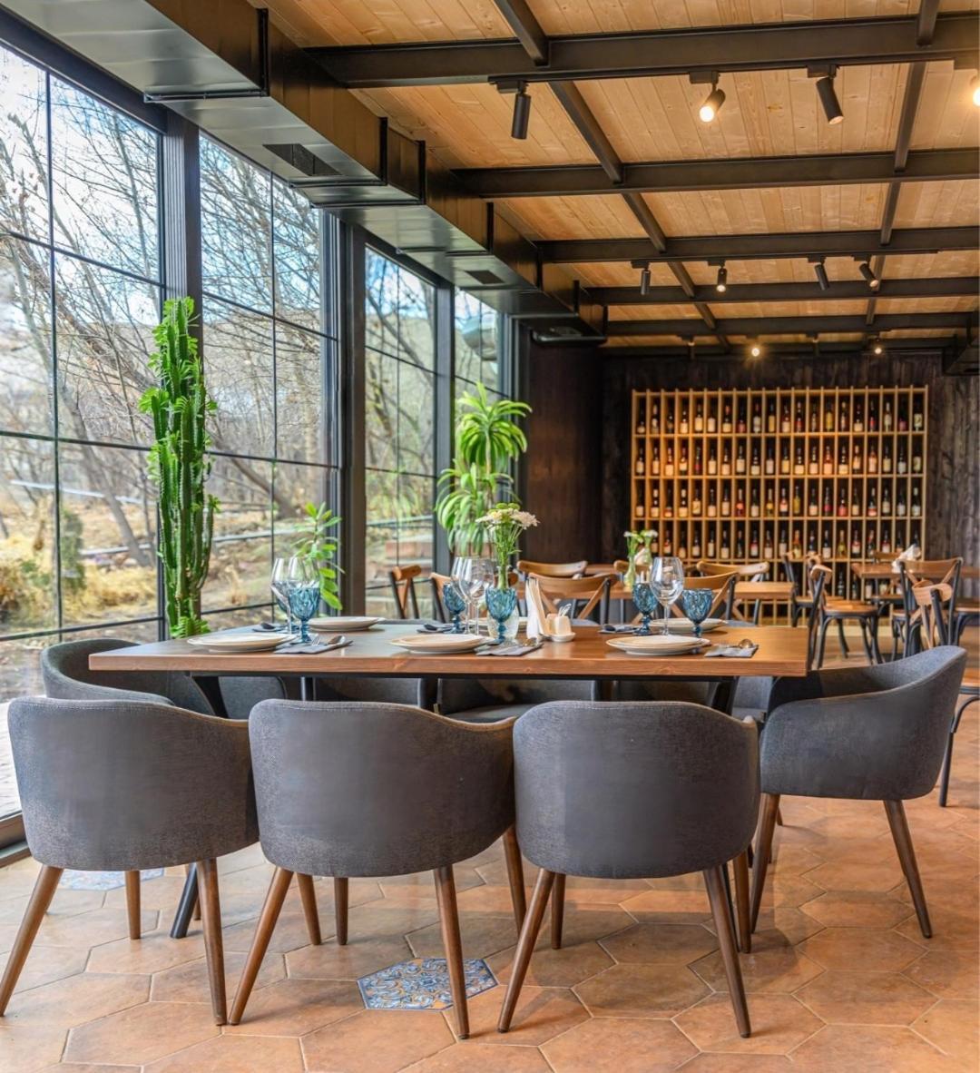 Tsaghkunk Chef House Hotel & Restaurant Sevan Exterior photo