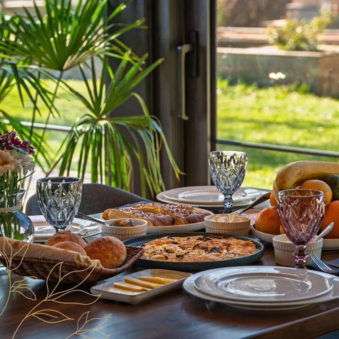 Tsaghkunk Chef House Hotel & Restaurant Sevan Exterior photo